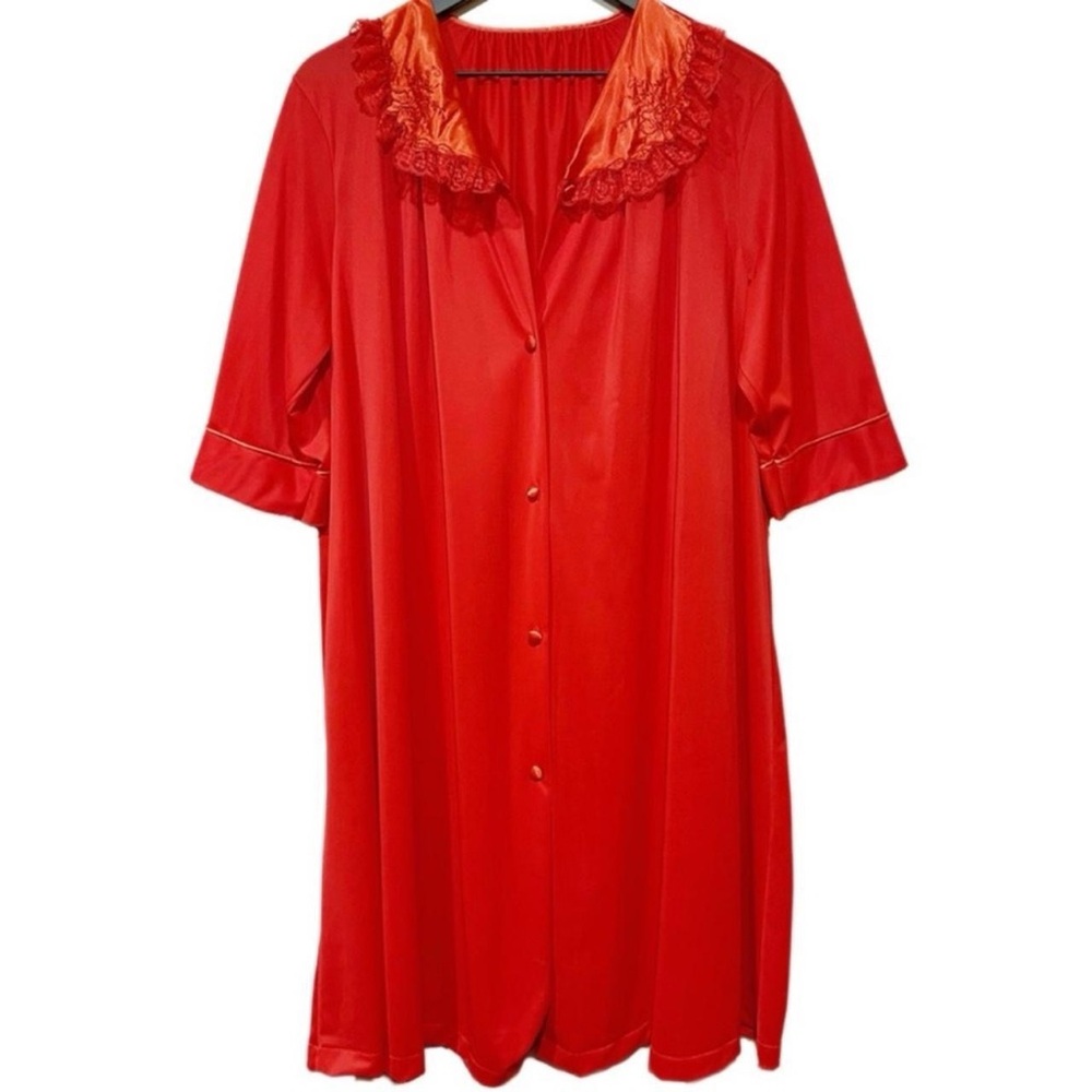 Vintage 60s Vanity Fair Embroidered Red Lace Collar Duster / Sleeping Gown